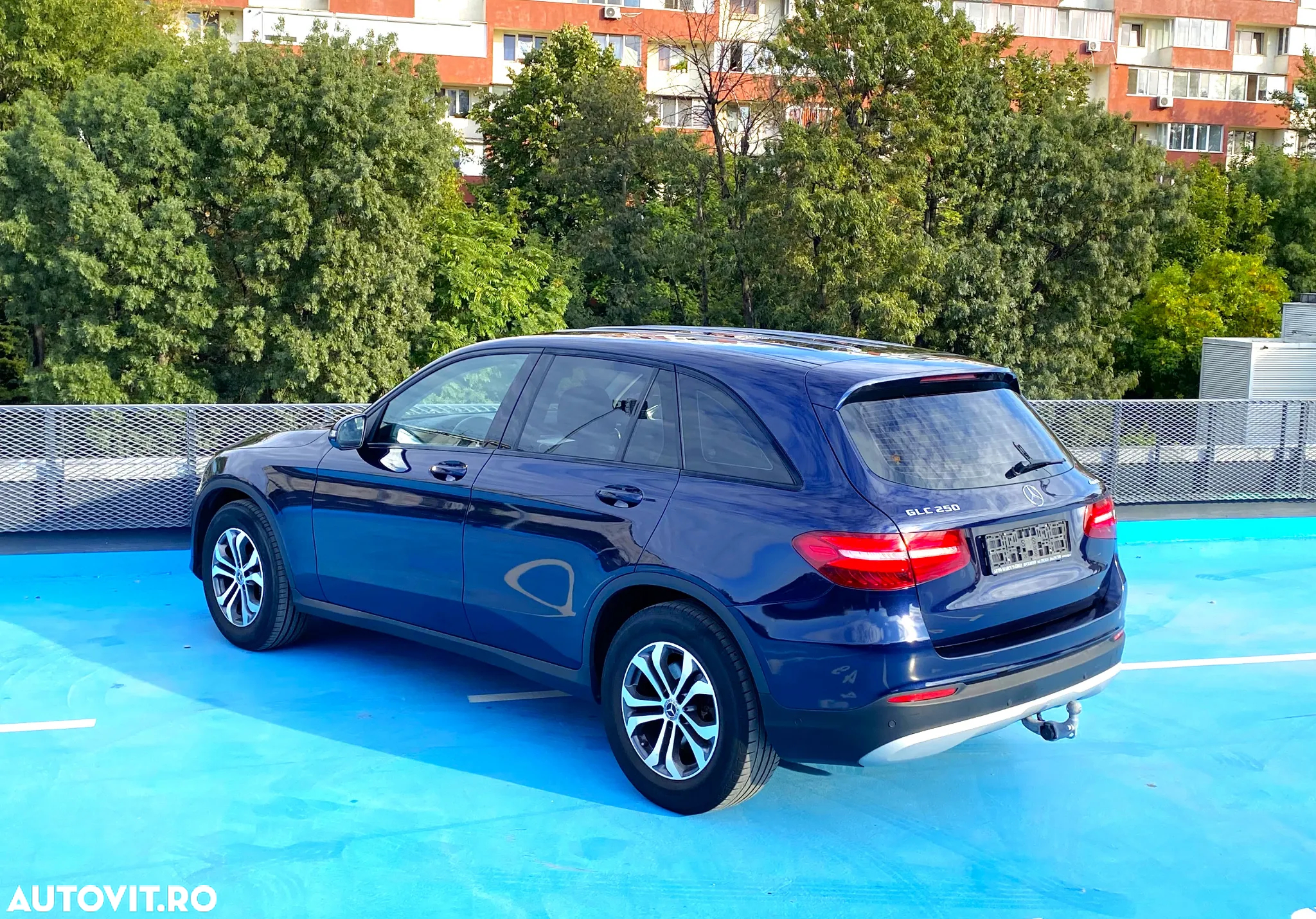 Mercedes-Benz GLC 250 4MATIC - 7