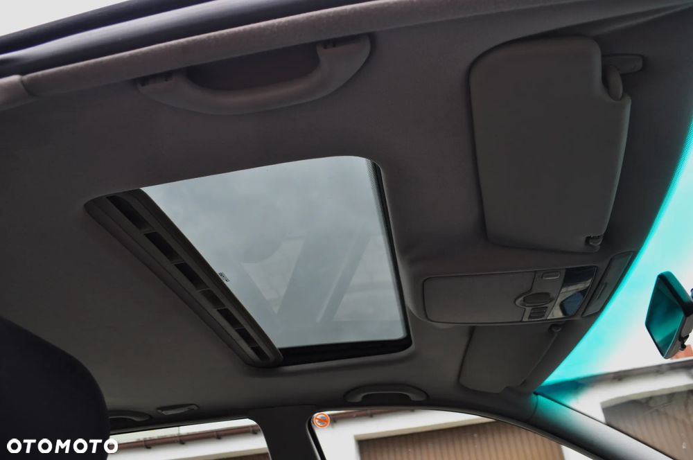 Volkswagen Golf ver-1-4-comfortline - 17