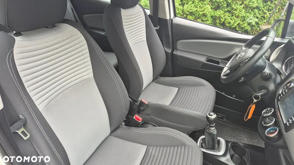 Toyota Yaris 1.5 Active - 15