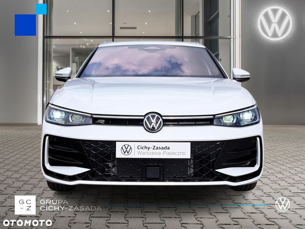 Volkswagen Passat - 8