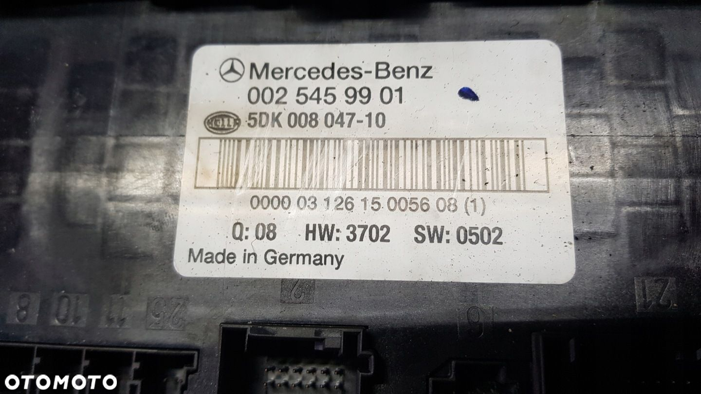 MERCEDES W211 MODUŁ SAM SKRZYNKA BEZPIECZNIKÓW 0025459901 - 3