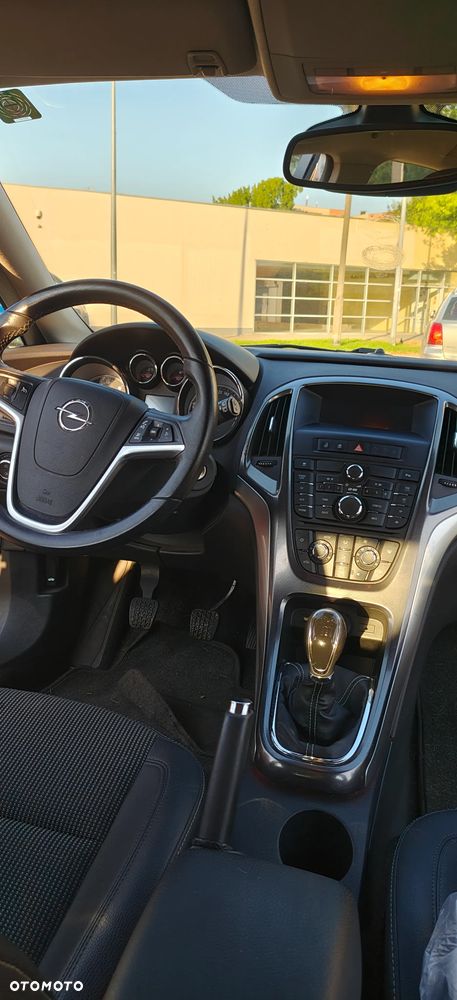Opel Astra 1.7 CDTI Cosmo - 6
