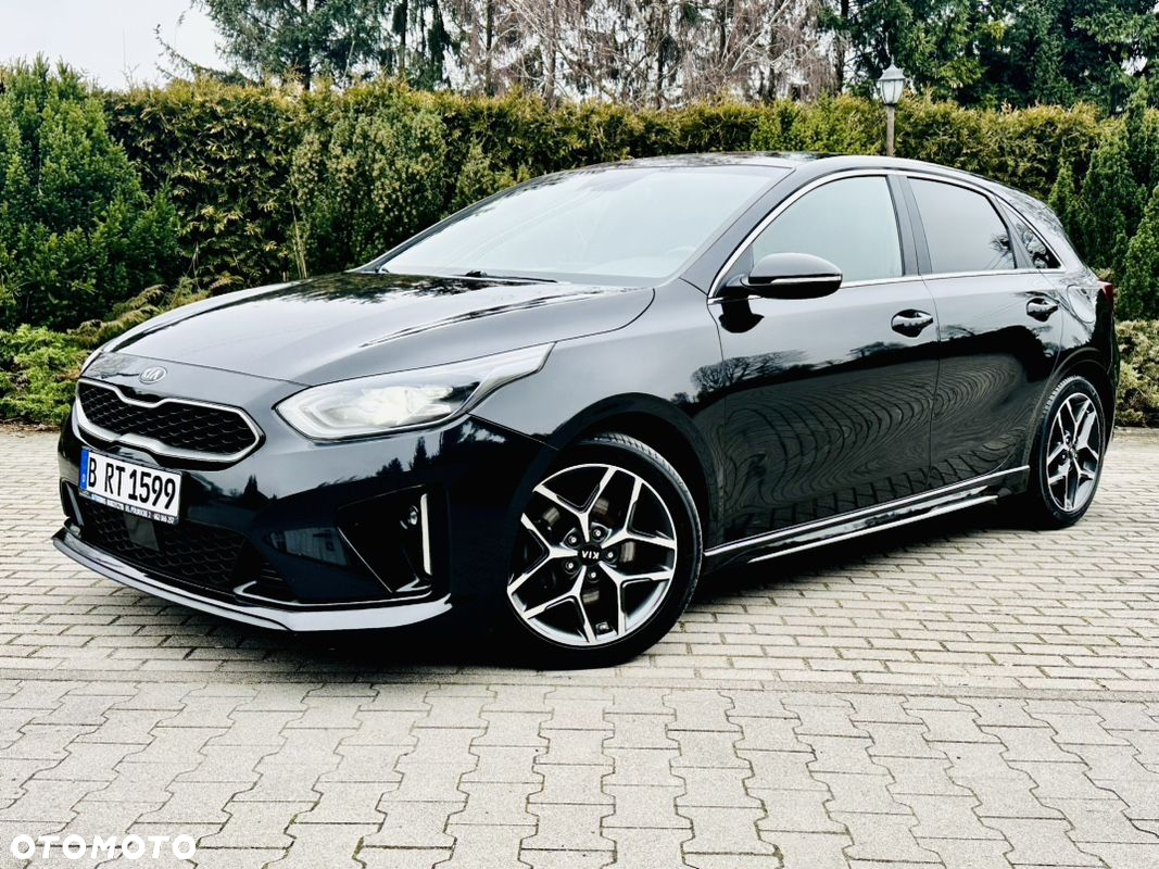 Kia Ceed - 14