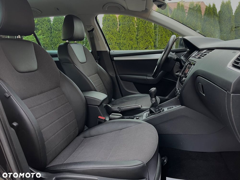 Skoda Octavia 2.0 TDI Green tec Elegance - 17