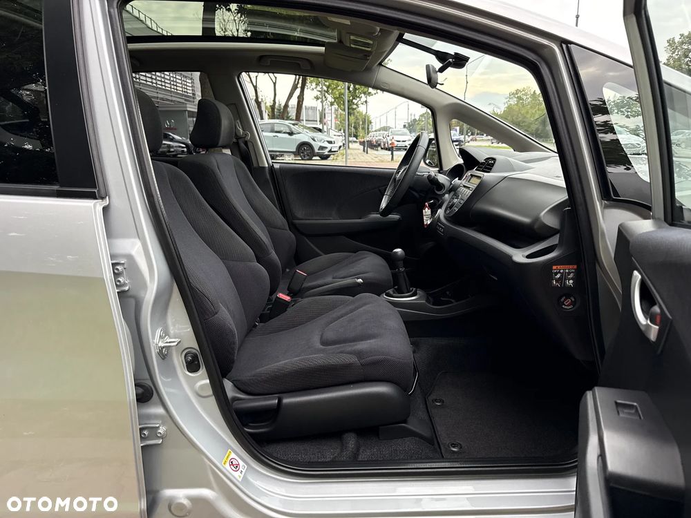 Honda Jazz 1.4 Executive - 19