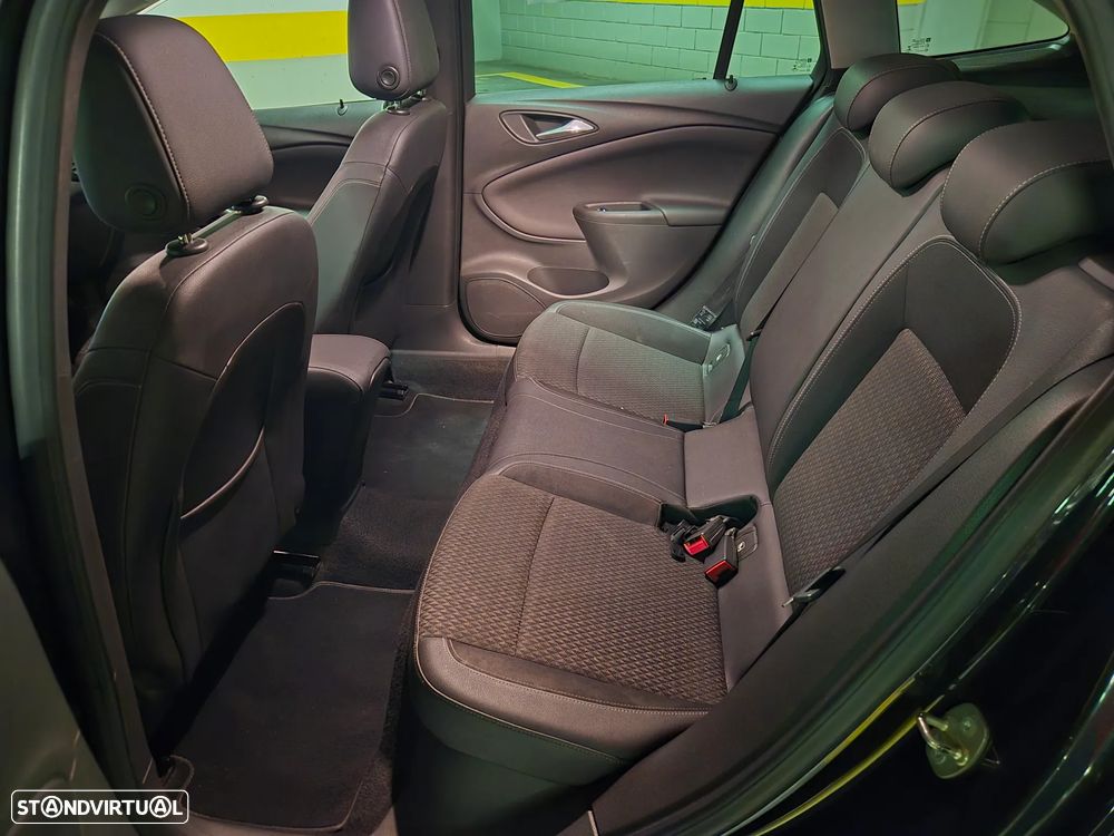 Opel Astra Sports Tourer 1.6 CDTI Innovation S/S - 26