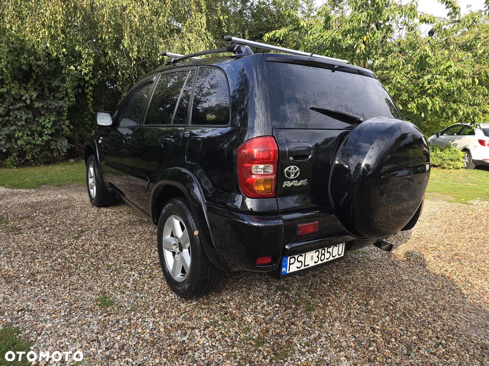 Toyota RAV4 2.0 D-4D 4x4 - 6