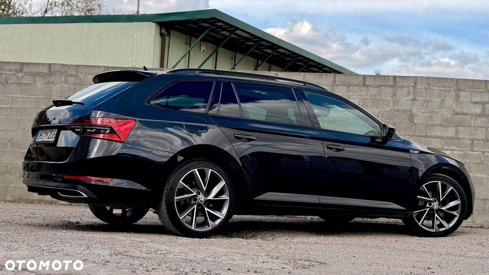 Skoda Superb 2.0 TDI DSG Sportline - 19