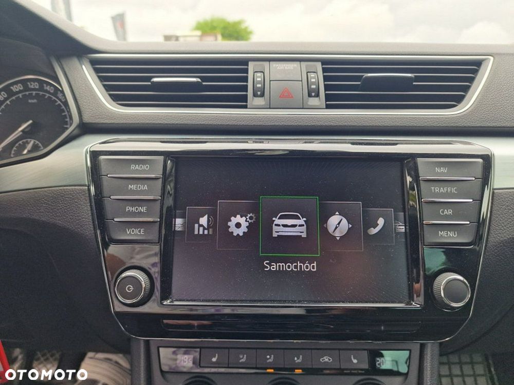 Skoda Superb 2.0 TDI Ambition - 19