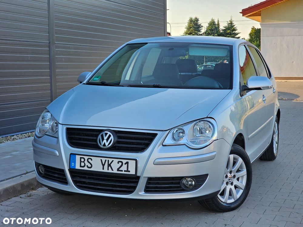 Volkswagen Polo 1.4 Highline - 32
