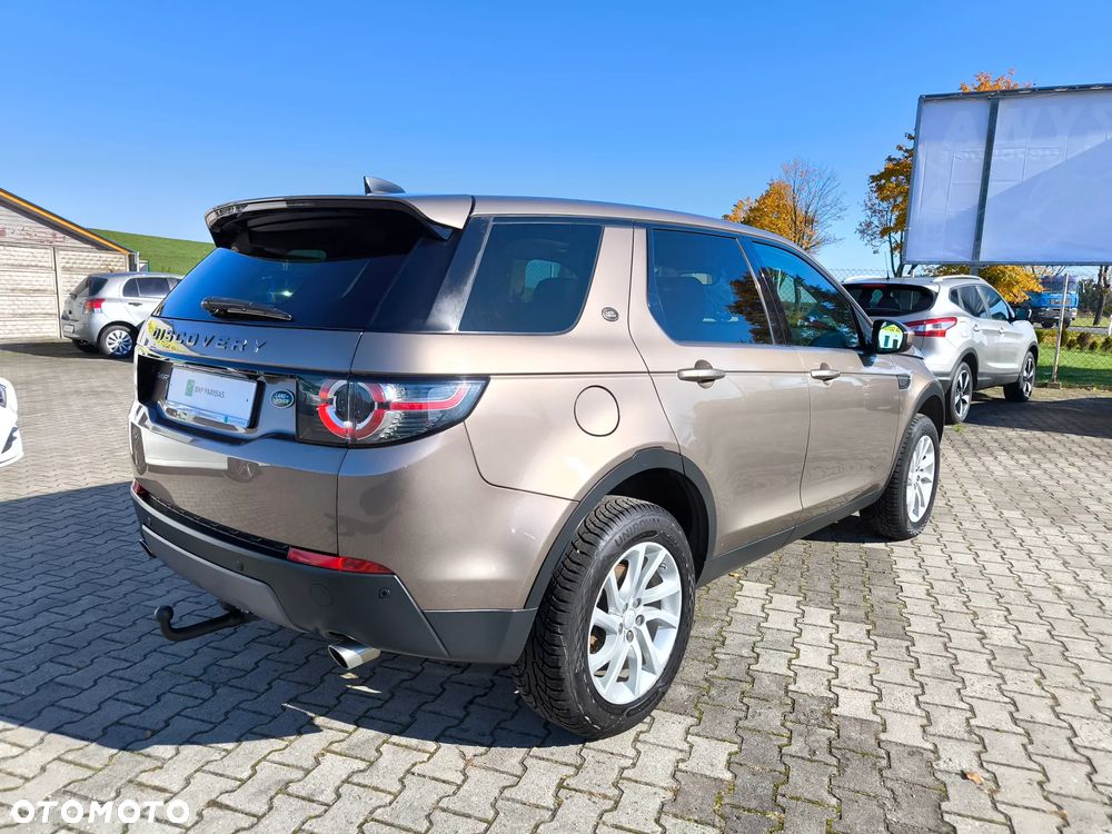Land Rover Discovery Sport TD4 HSE Luxury - 5
