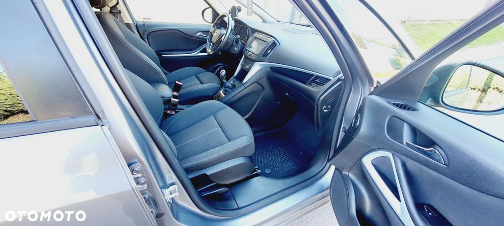 Opel Zafira Tourer 1.4 Turbo Active - 22