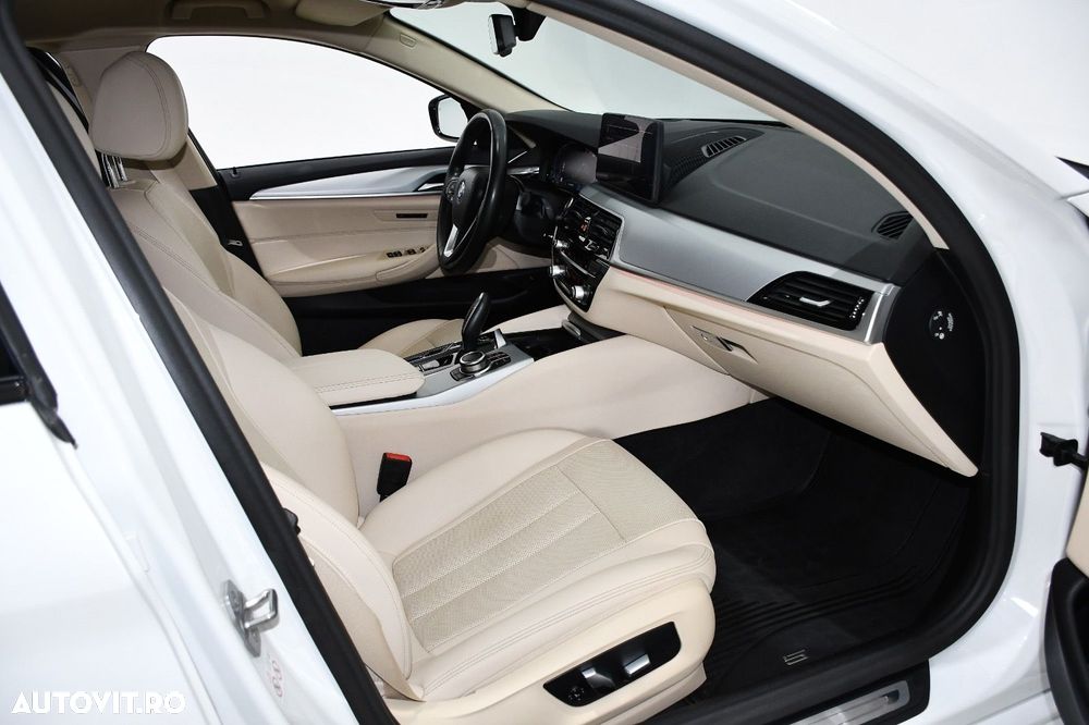 BMW Seria 5 520d xDrive Aut. Luxury Line - 6