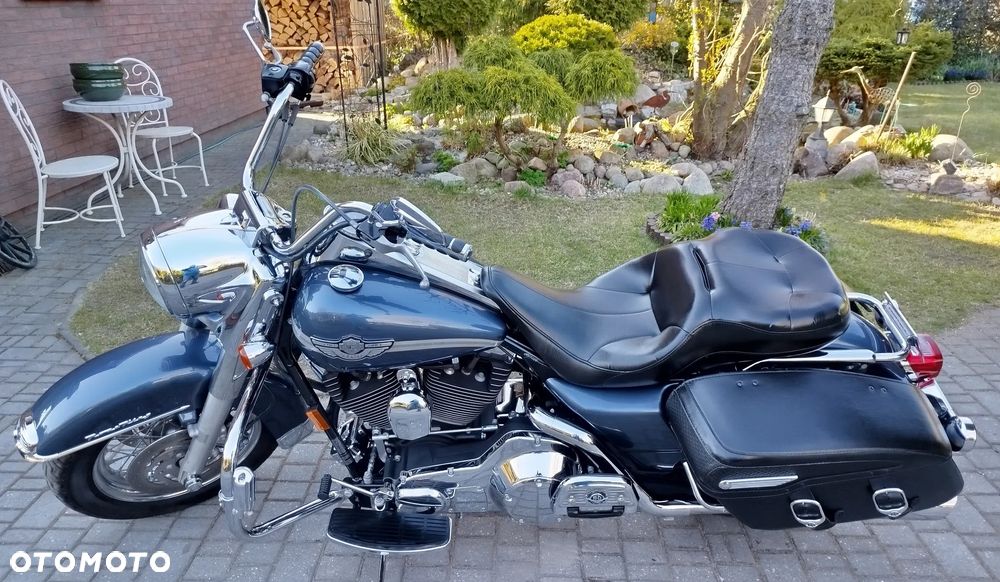 Harley-Davidson Touring Road King - 27