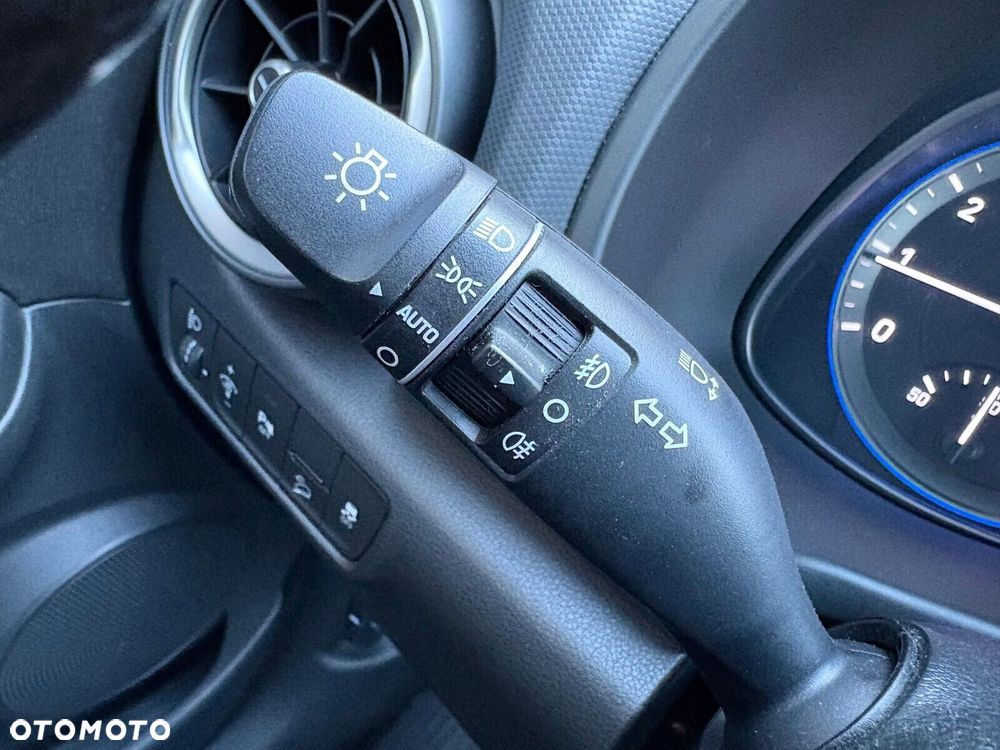 Hyundai Kona - 23