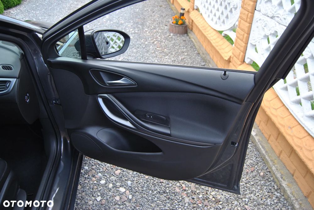 Opel Astra - 33