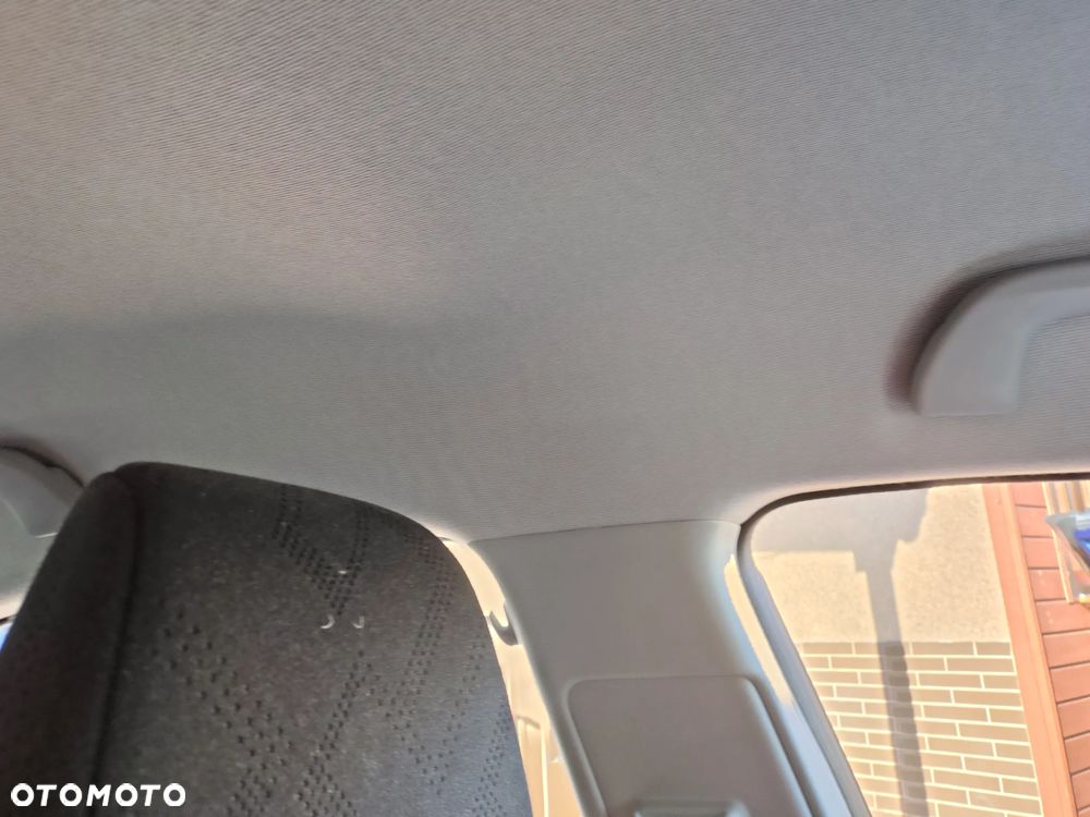 Honda Civic 1.8 i-VTEC Sport - 26