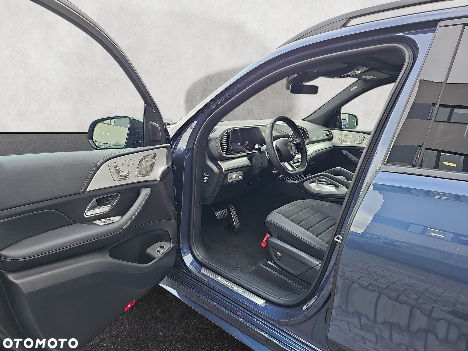 Mercedes-Benz GLE - 10