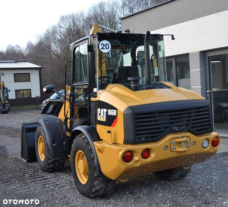 Caterpillar CAT 906 M - 7