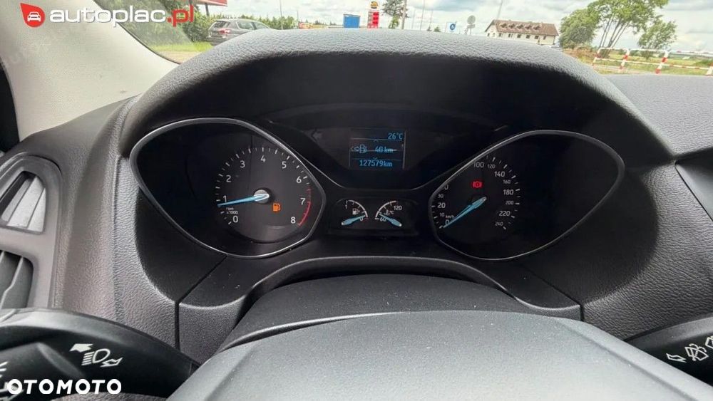 Ford Focus - 33