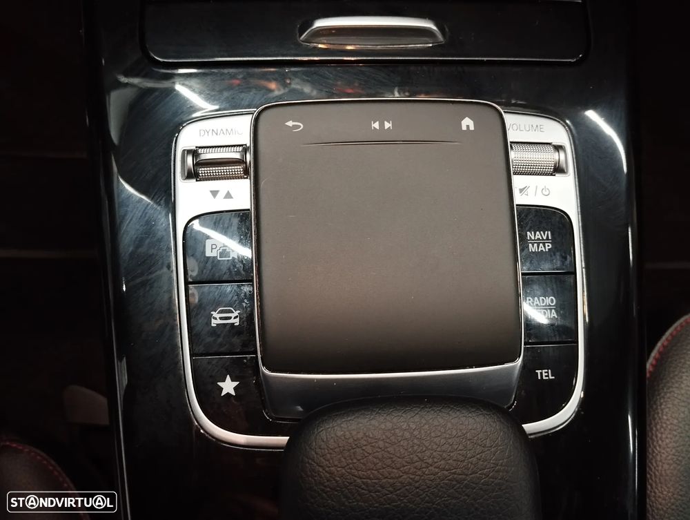 Mercedes-Benz A 180 Limousine d AMG Line Aut. - 40