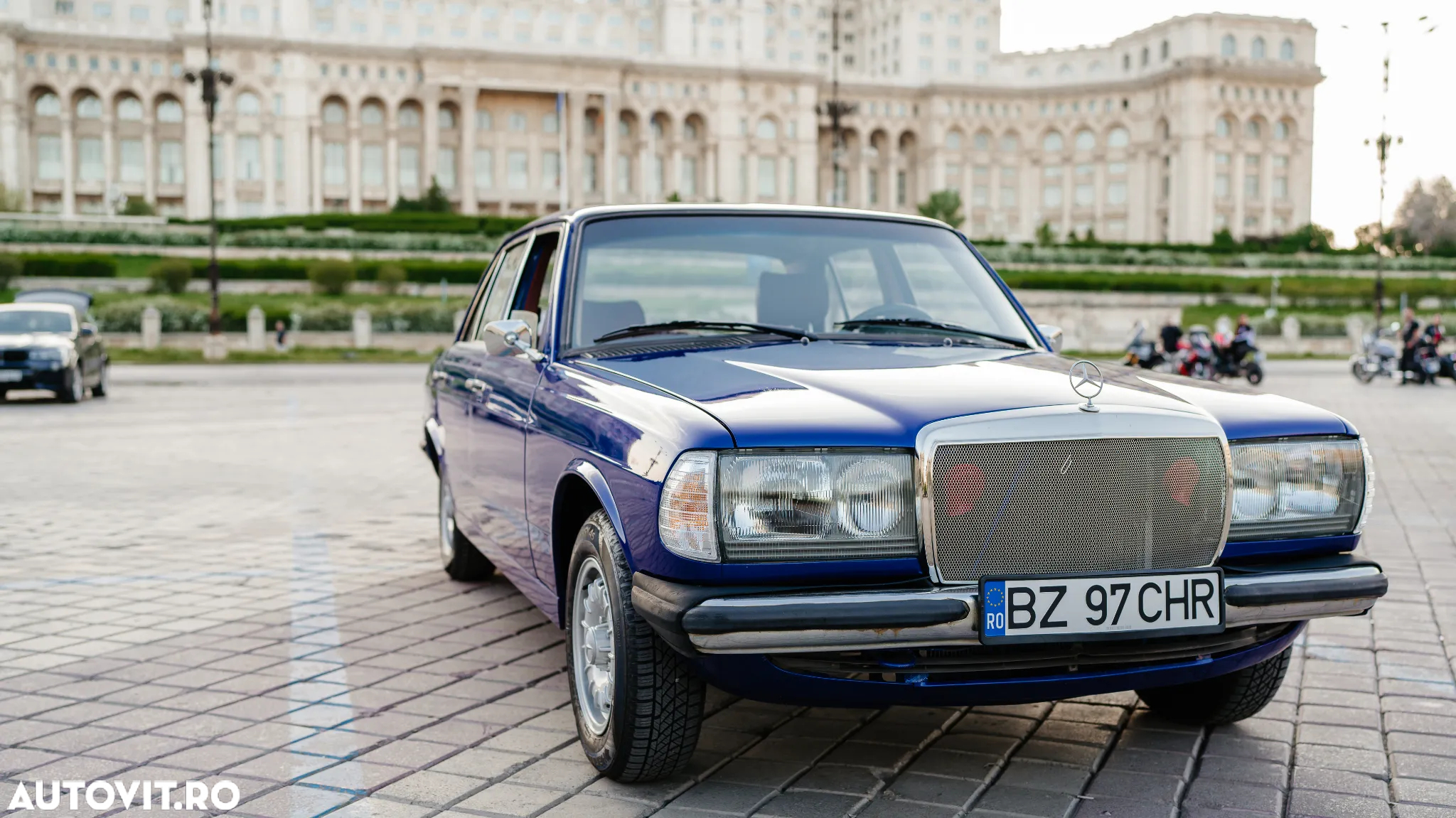 Mercedes-Benz W123 - 20