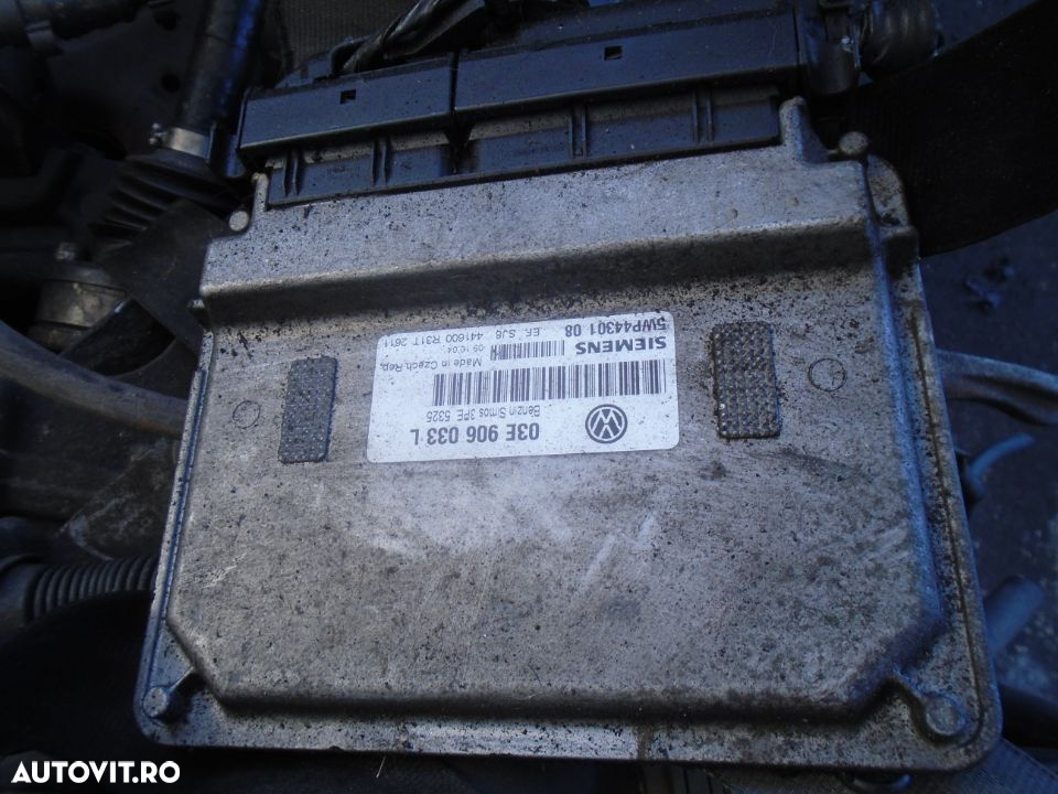 Motor Volkswagen Polo 1.2 Benzina 12V AZQ din 2004 - 5