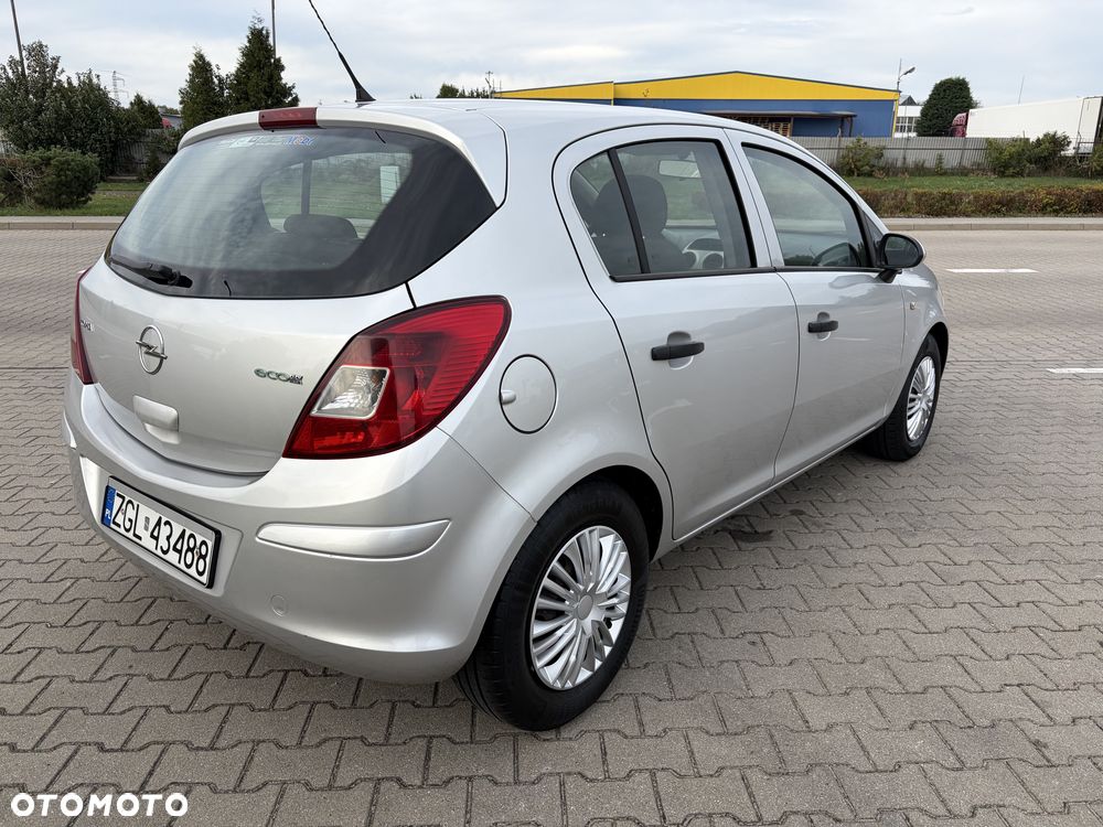 Opel Corsa - 3