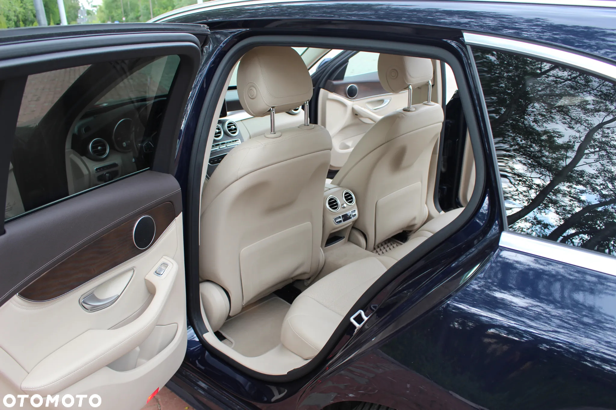 Mercedes-Benz Klasa C 200 4-Matic 7G-TRONIC - 18