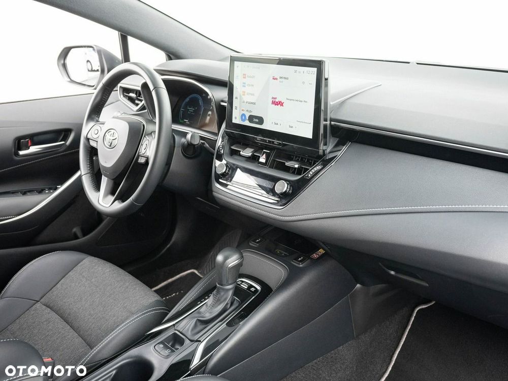 Toyota Corolla - 28