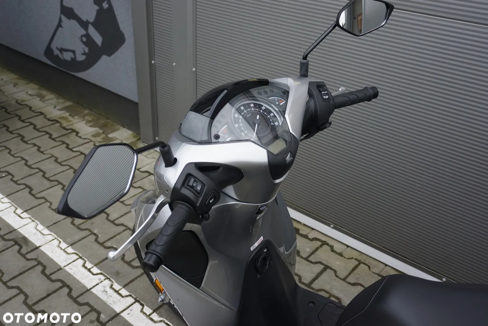 Honda SH - 14