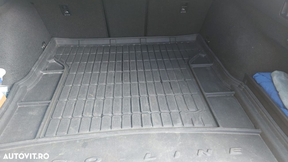 Volkswagen Passat - 18