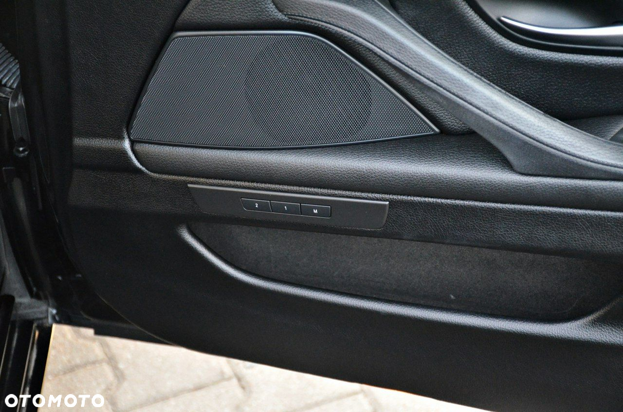 BMW Seria 5 - 25