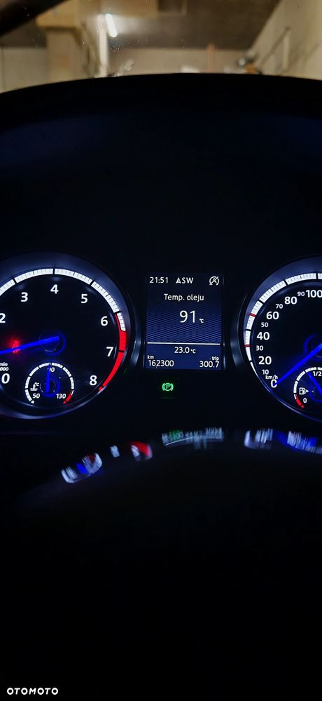 Volkswagen Golf - 10