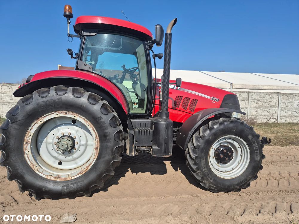 Case IH Puma CVX 230 2013 rok  220 240 Steyr 6220 CVT 185 175 New Holland T7.250 T7.230  T7.215 T7 - 11