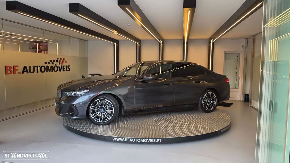 BMW i5 eDrive40 Pack Desportivo M Pro - 13