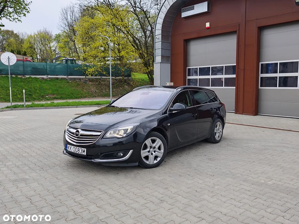 Opel Insignia 1.6 SIDI Turbo Touer Innovation - 4