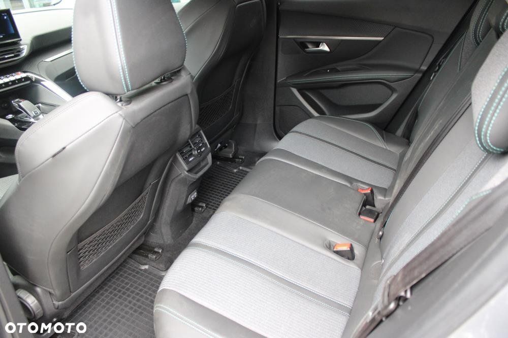 Peugeot 3008 - 10