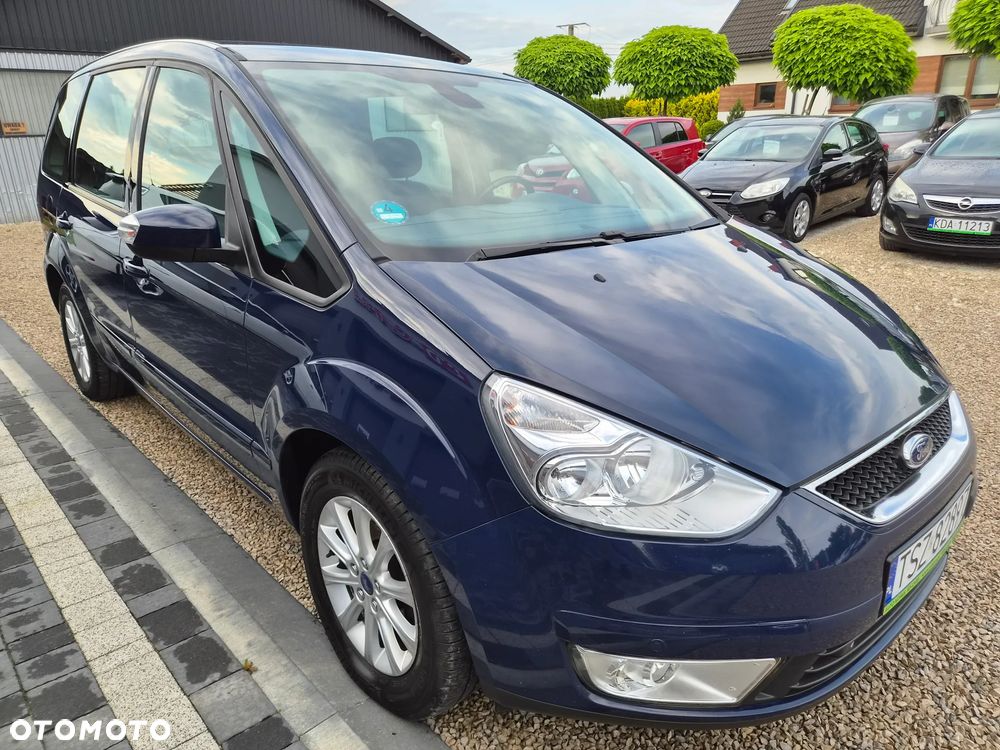 Ford Galaxy - 12