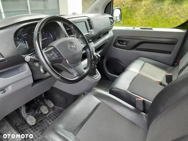 Opel VIVARO  2,0 122km EXTRA LONG - 23