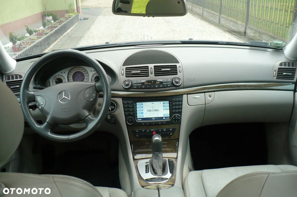 Mercedes-Benz Klasa E 500 Avantgarde - 6