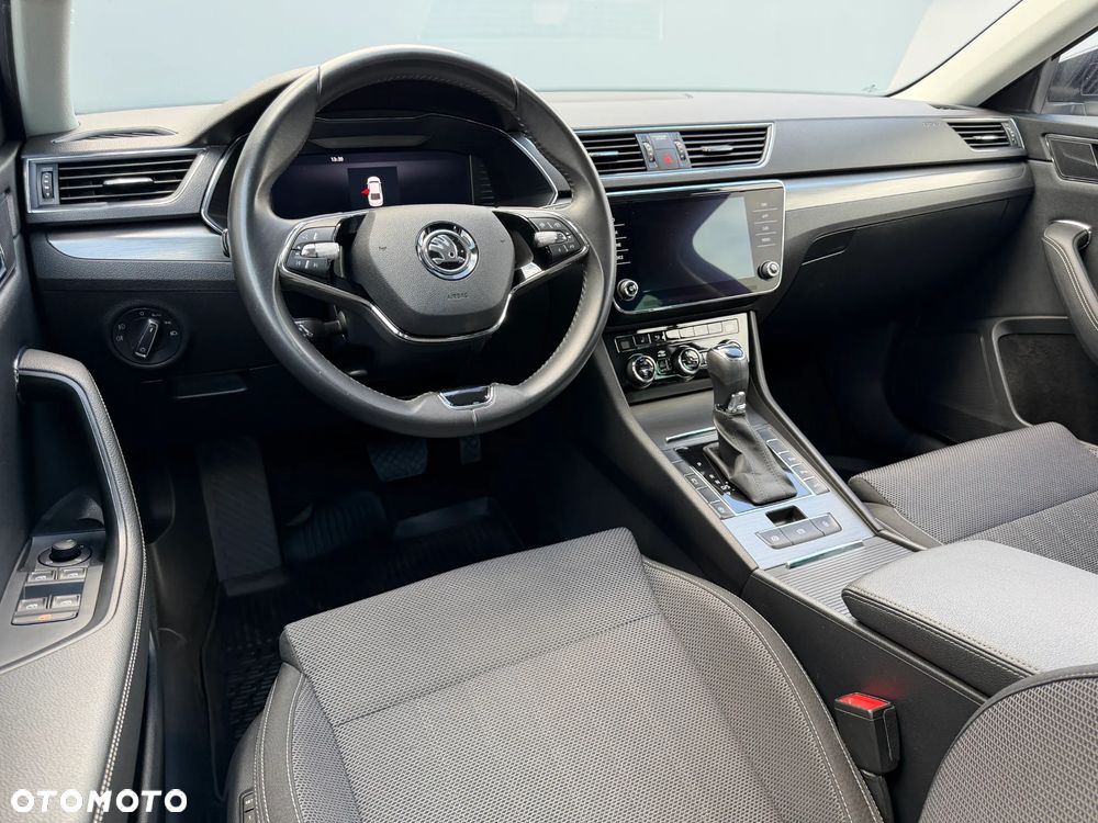 Skoda Superb 2.0 TSI Style DSG - 11