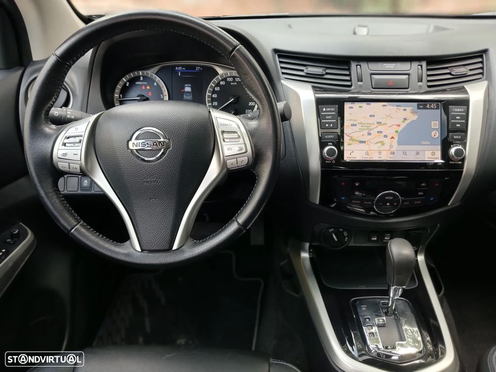 Nissan Navara 2.3 dCi CD 4WD N-Guard AT - 9