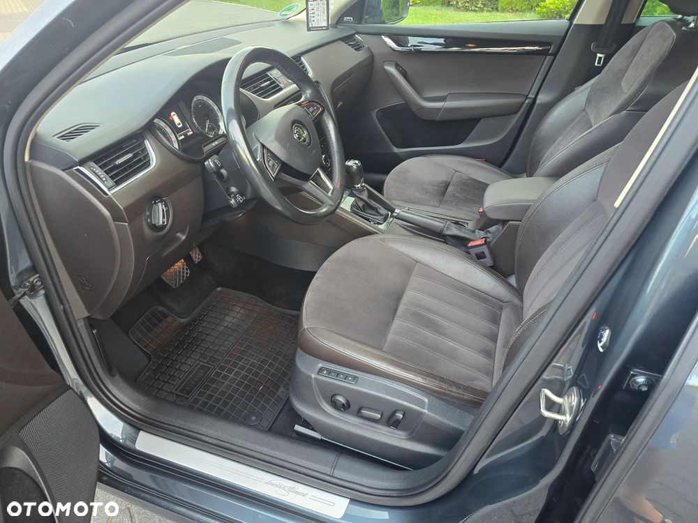 Skoda Octavia 2.0 TDI 4x4 DSG L&K - 31