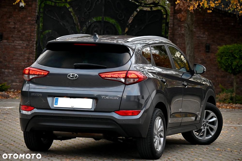 Hyundai Tucson 1.6 GDI BlueDrive GO 2WD - 19