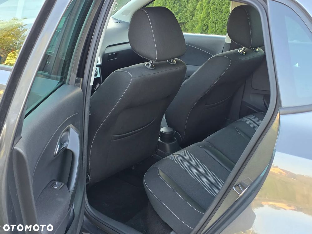 Volkswagen Polo 1.6 TDI MATCH - 22