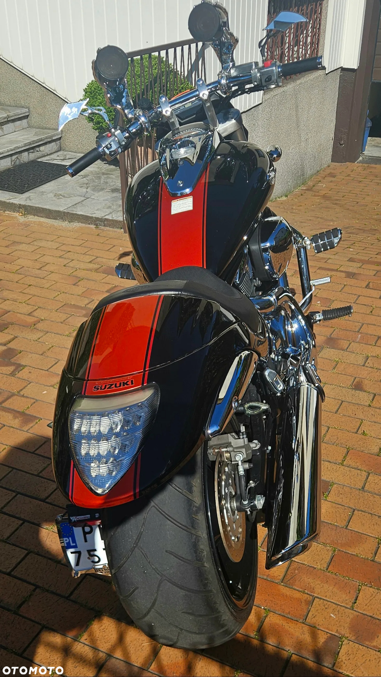 Suzuki Boulevard - 14