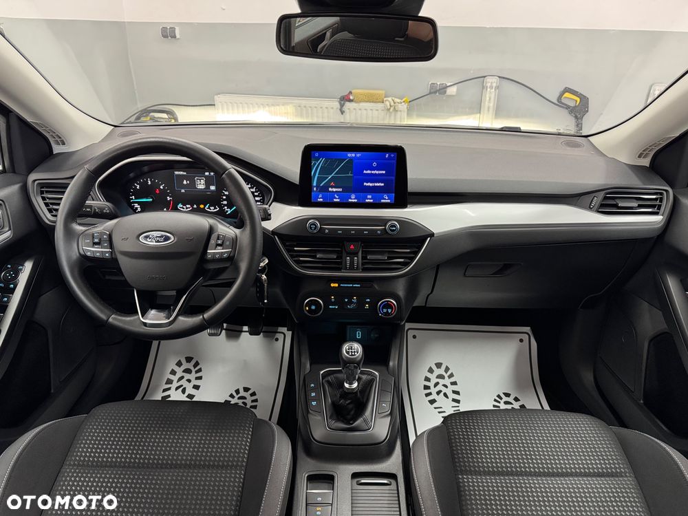 Ford Focus 1.5 TDCi DPF Start-Stopp-System Business - 9