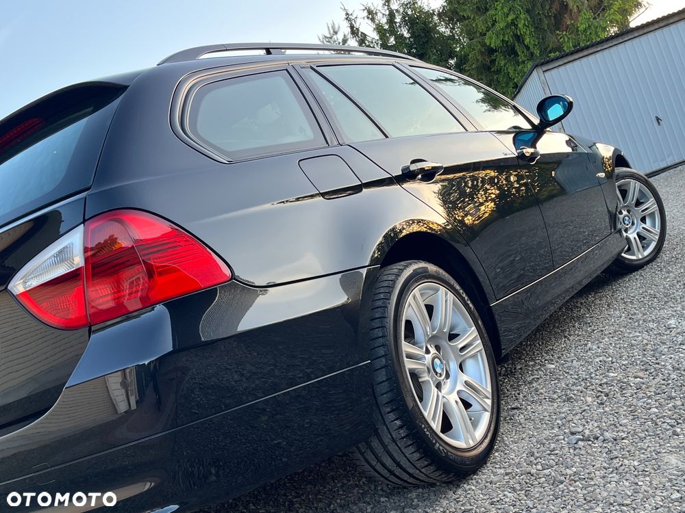 BMW Seria 3 - 22
