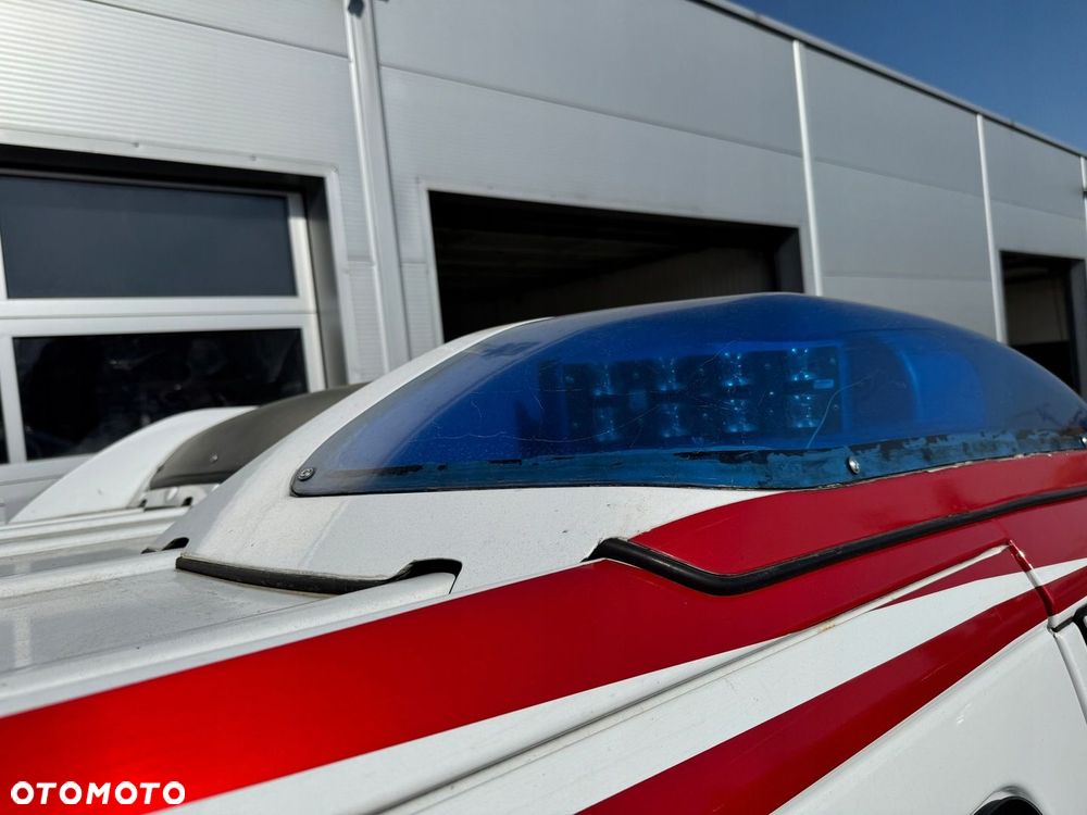 VW Crafter Sprinter 906 06-18 lampy ostrzegawcze karetka TAURIS - 3